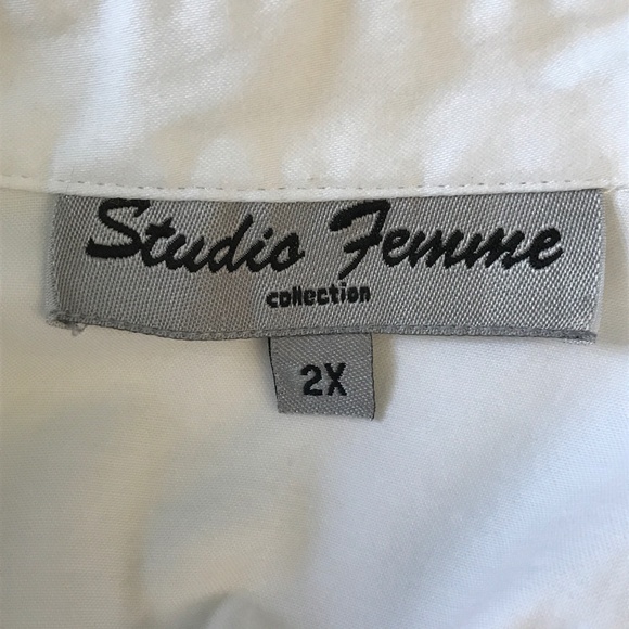 Studio Femme - White Button Up Adjusted  Blouse / Top - Picture 7 of 7